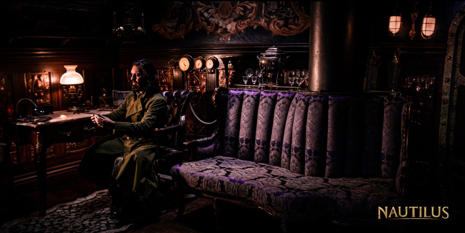NAUTILUS_STILLS_01_14